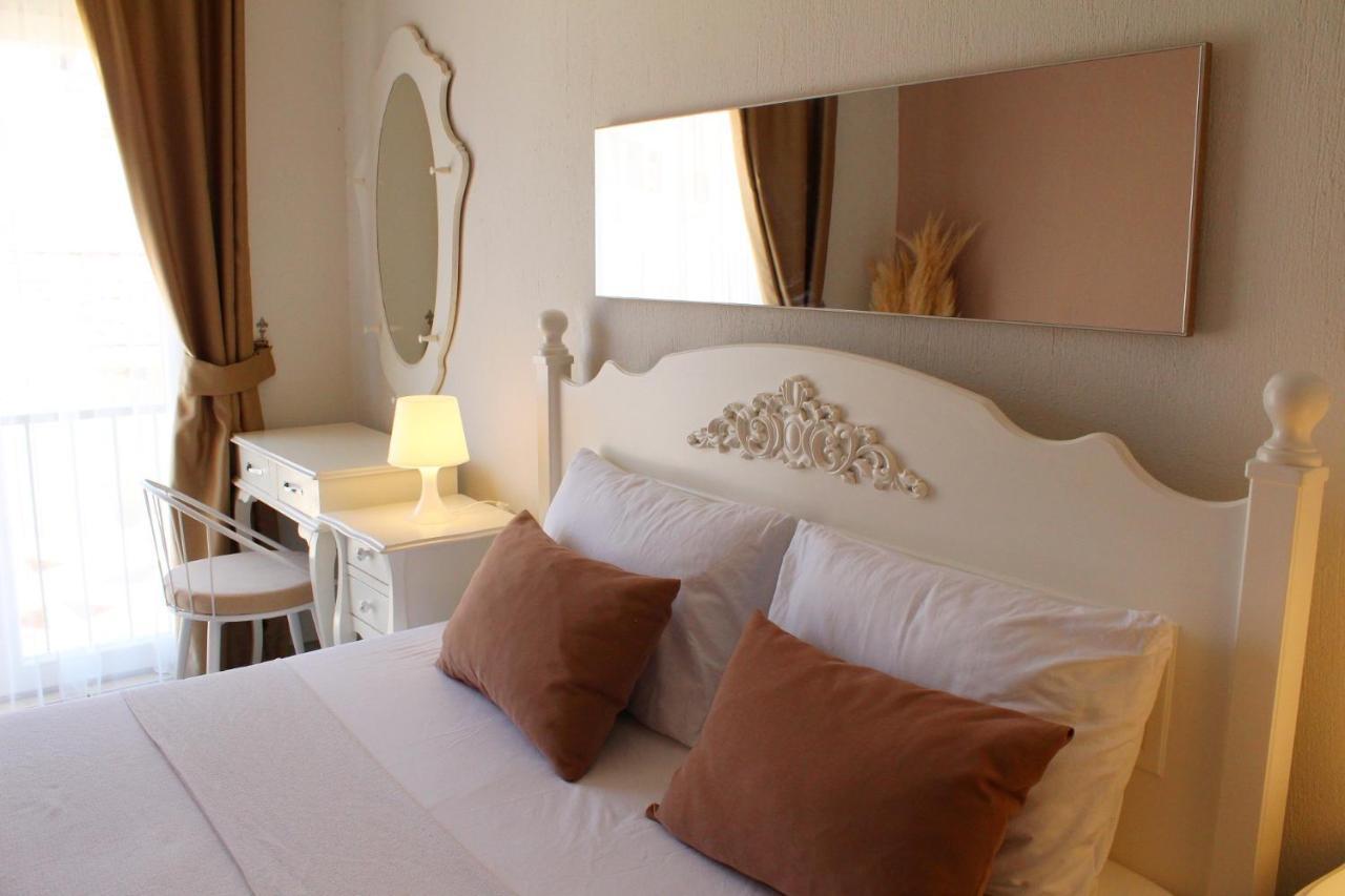 Viya Boutique Otel อาเลอเจอติ ภายนอก รูปภาพ